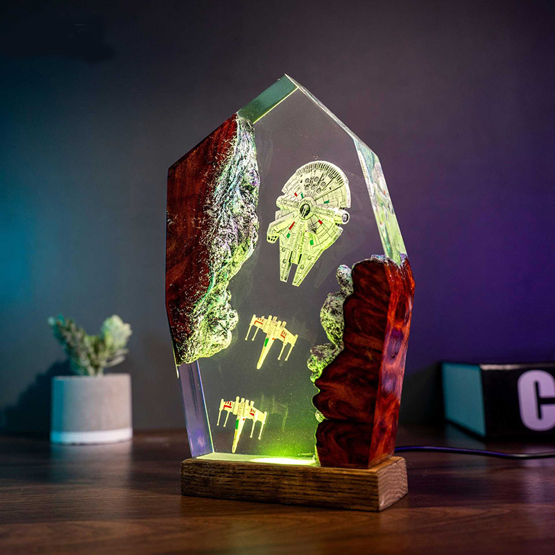 Table Resin Lamp Universe War  - Eve Party avaliação e preço